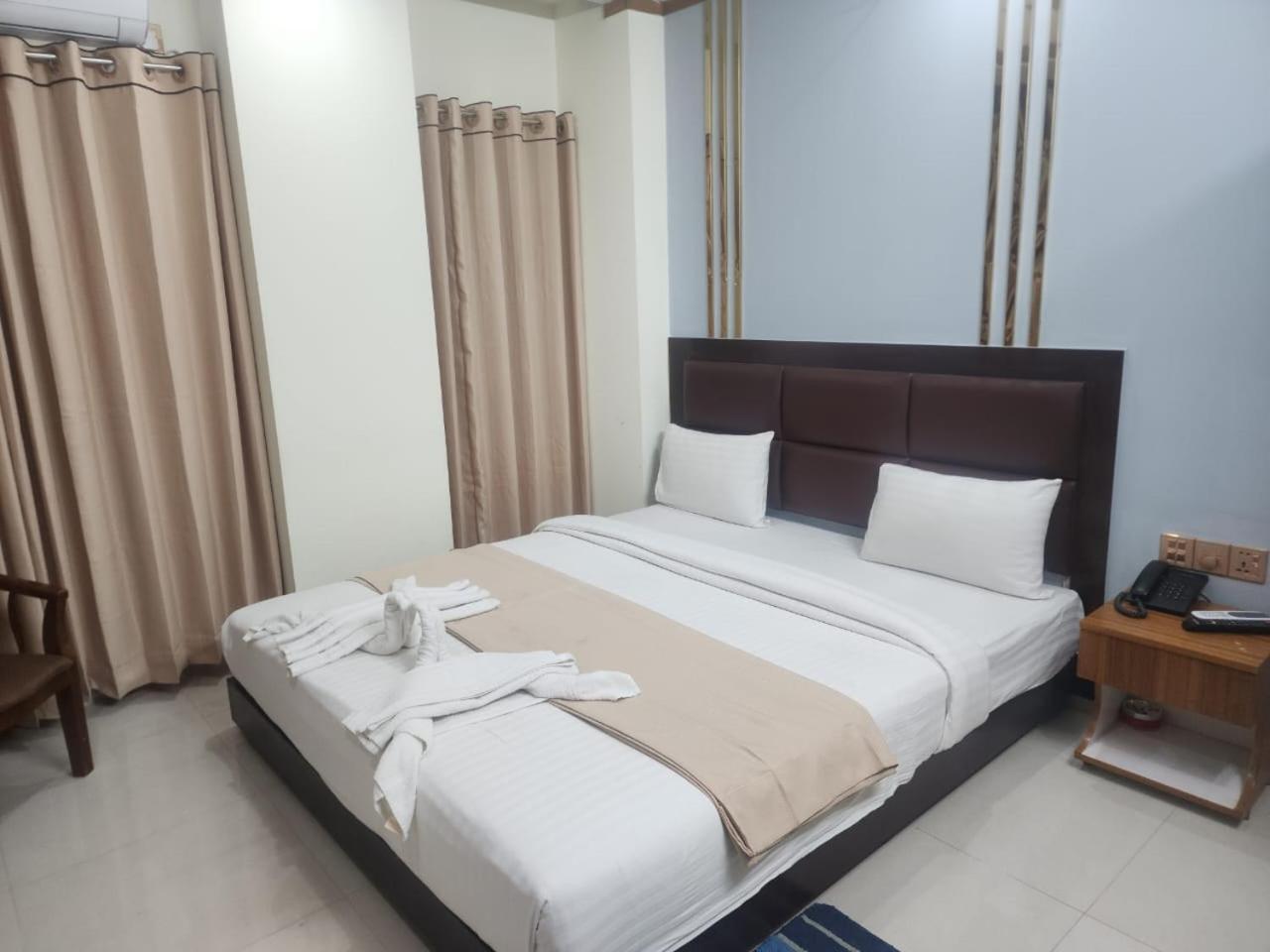Hotel S.A International Cox's Bazar Bagian luar foto